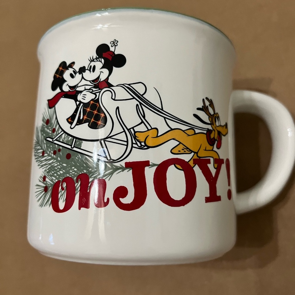 Disney Mickey Minnie Pluto Christmas Holiday Mug